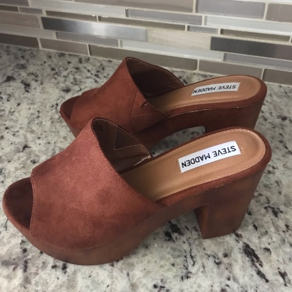 Steve Madden Shoes - NEW Steve Madden Wooden Wedges